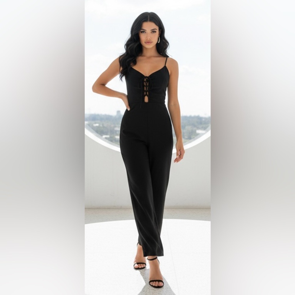 EUC Blue Blush SZ S Black Lace-Up jumpsuit w/rear concealed zipper/bust 32”-34”